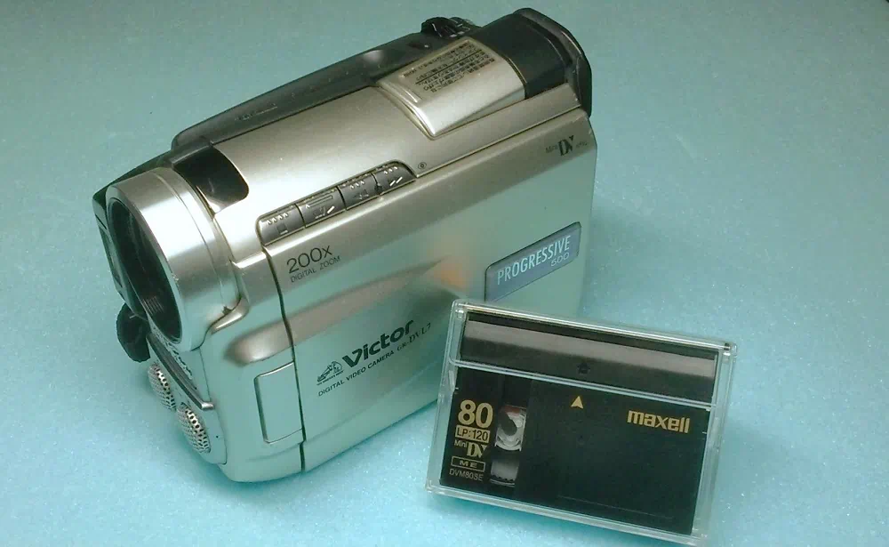 miniDVカメラ